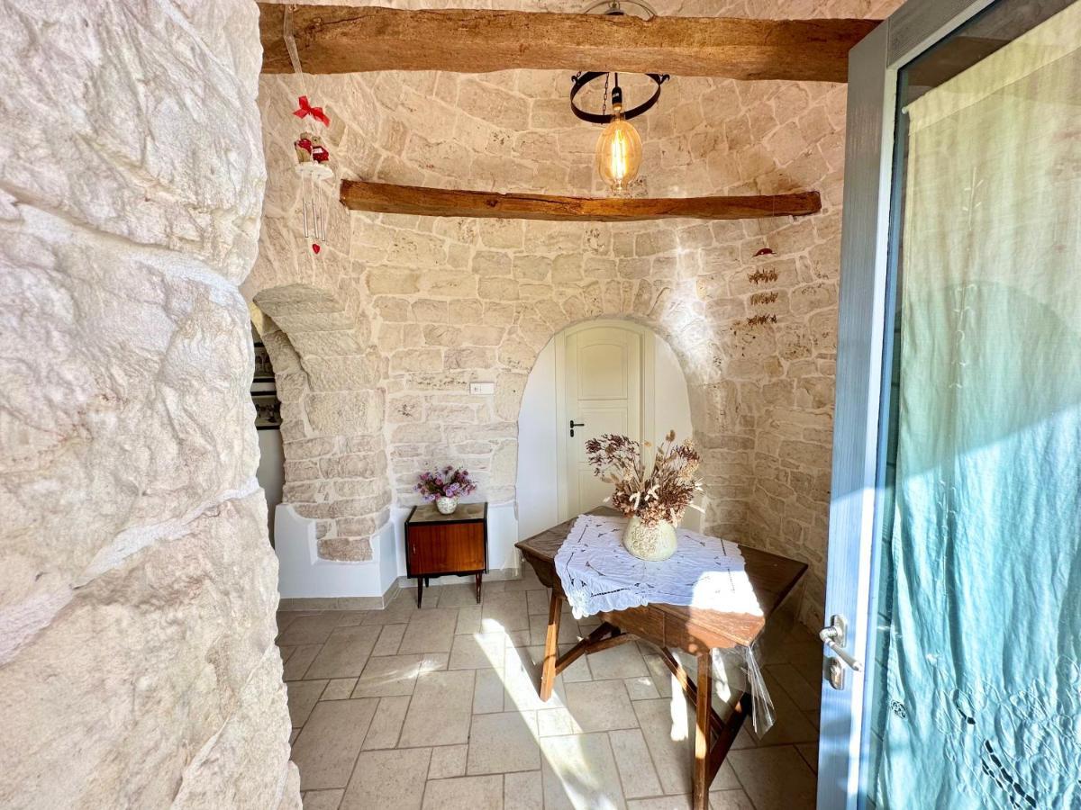 Вилла Trullo Il Carrubo Альберобелло Экстерьер фото
