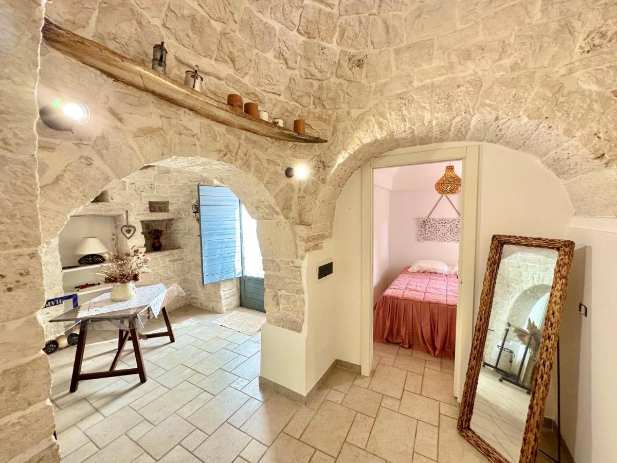 Вилла Trullo Il Carrubo Альберобелло Экстерьер фото